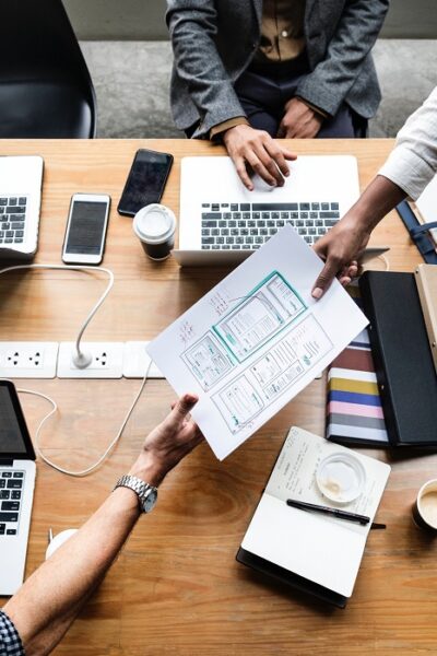 What-is-it-like-working-in-IT